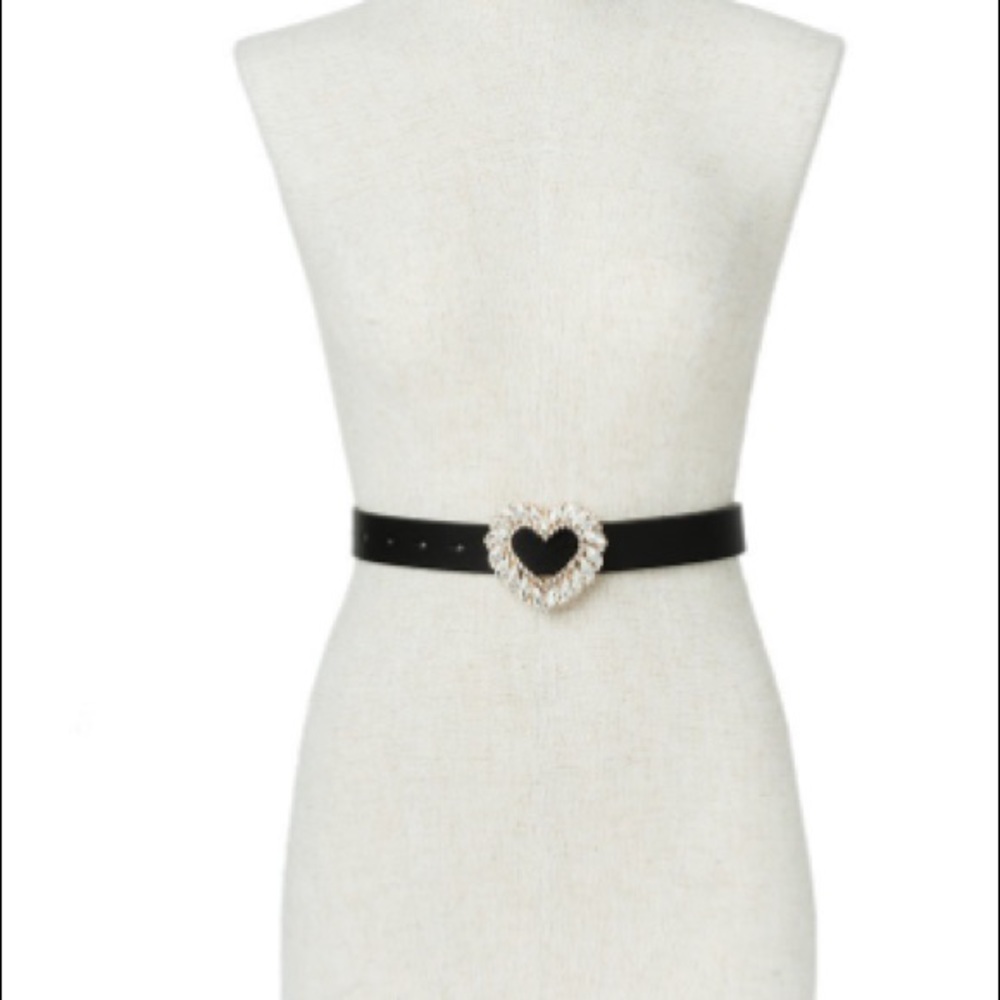 Red Rhinestone Heart Belt - Picture 6 of 15